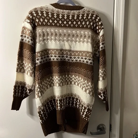 NWT Pink Rose Women’s Size S Long Sweater - Picture 4 of 4